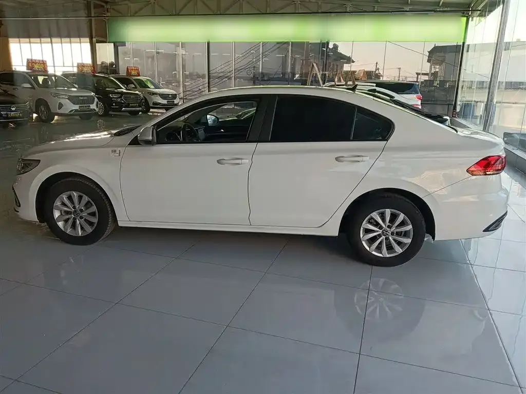 Volkswagen Bora 2024 из CN, фото 10