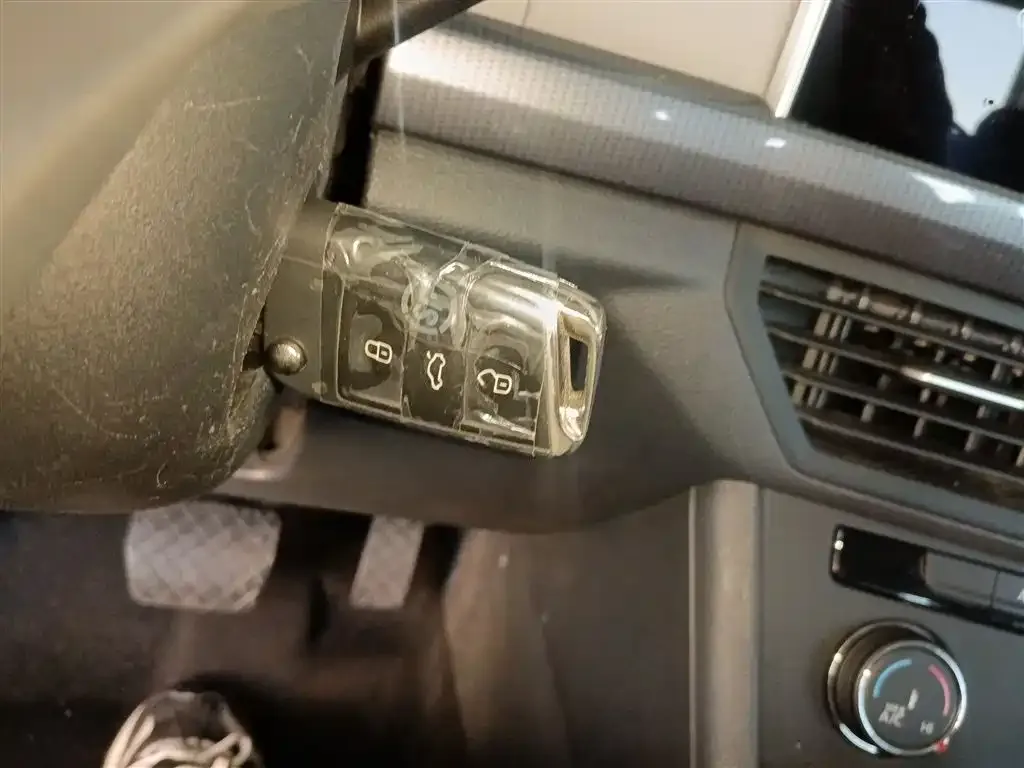 Volkswagen Bora 2024 из CN, фото 2