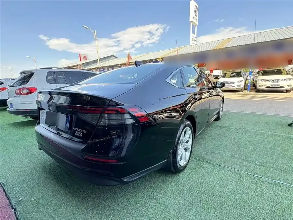 Honda Accord 2023 из CN, фото 7