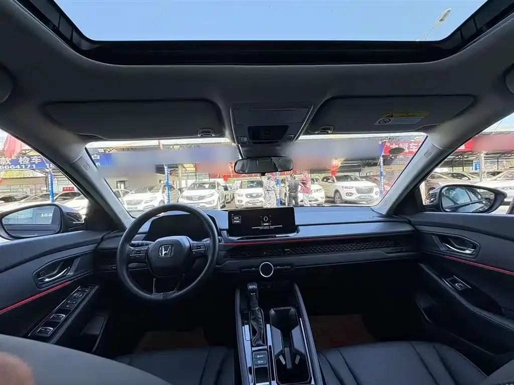 Honda Accord 2023 из CN, фото 8