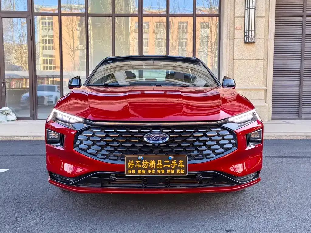 Ford Mondeo — фото 1