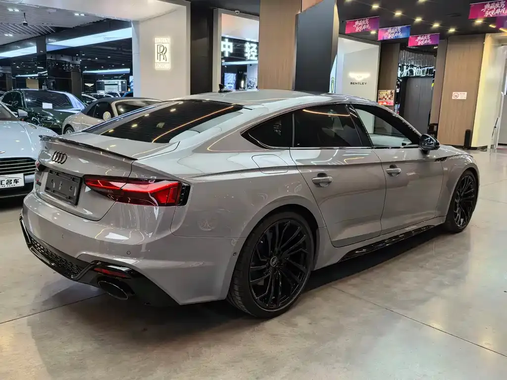 Audi RS 5 2022 из CN, фото 9