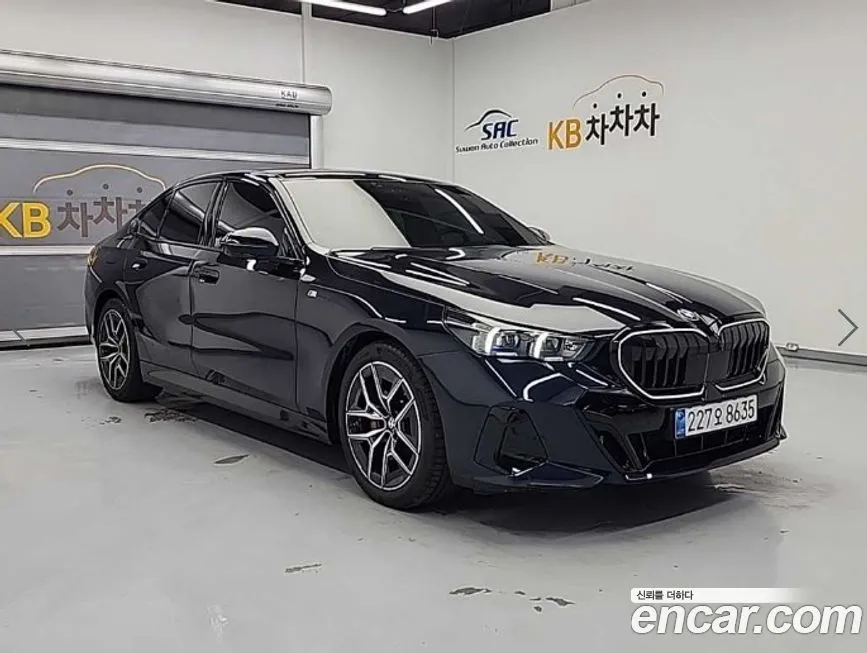 BMW 5-Series 2025 из KR, фото 4