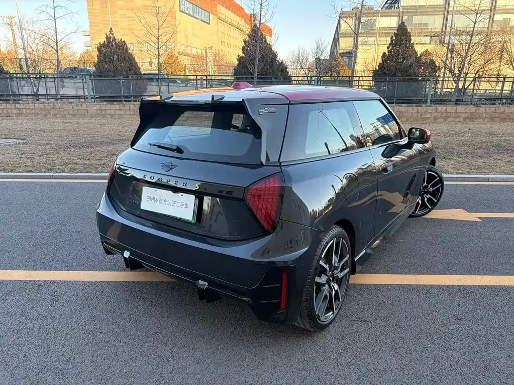 MINI Cooper EV 2023 из CN, фото 6