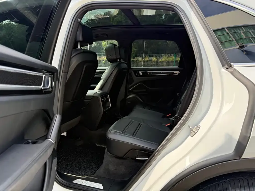 Porsche Cayenne 2021 из CN, фото 7