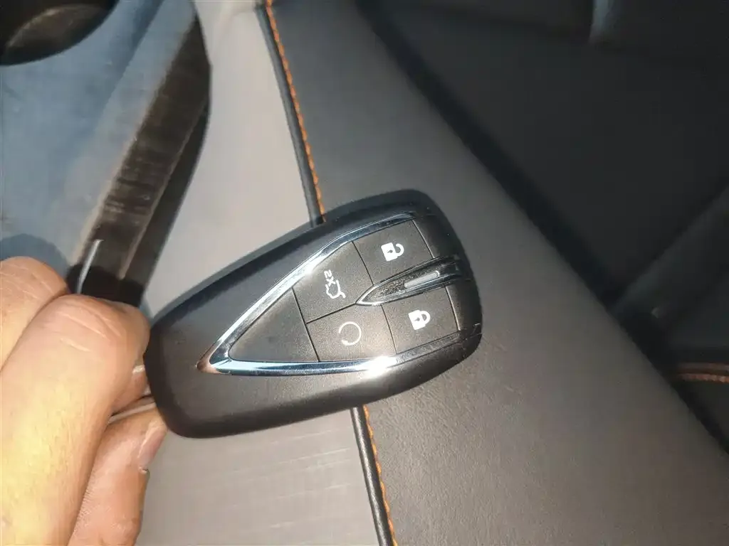 Changan UNI-V 2023 из CN, фото 2