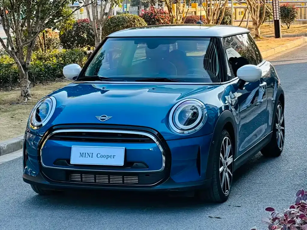 MINI Cooper (3-door) 2022 из CN, фото 1