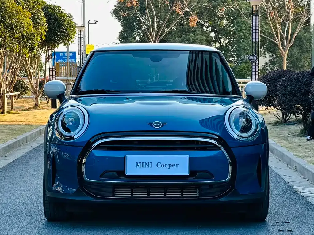 MINI Cooper (3-door) 2022 из CN, фото 3