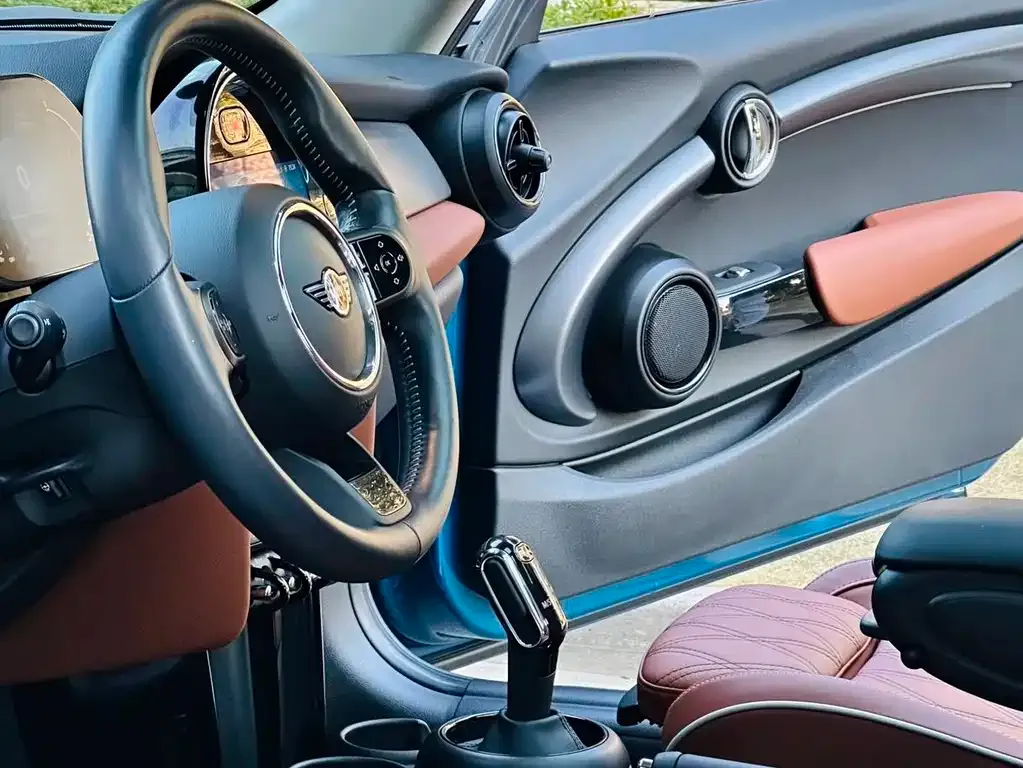 MINI Cooper (3-door) 2022 из CN, фото 8