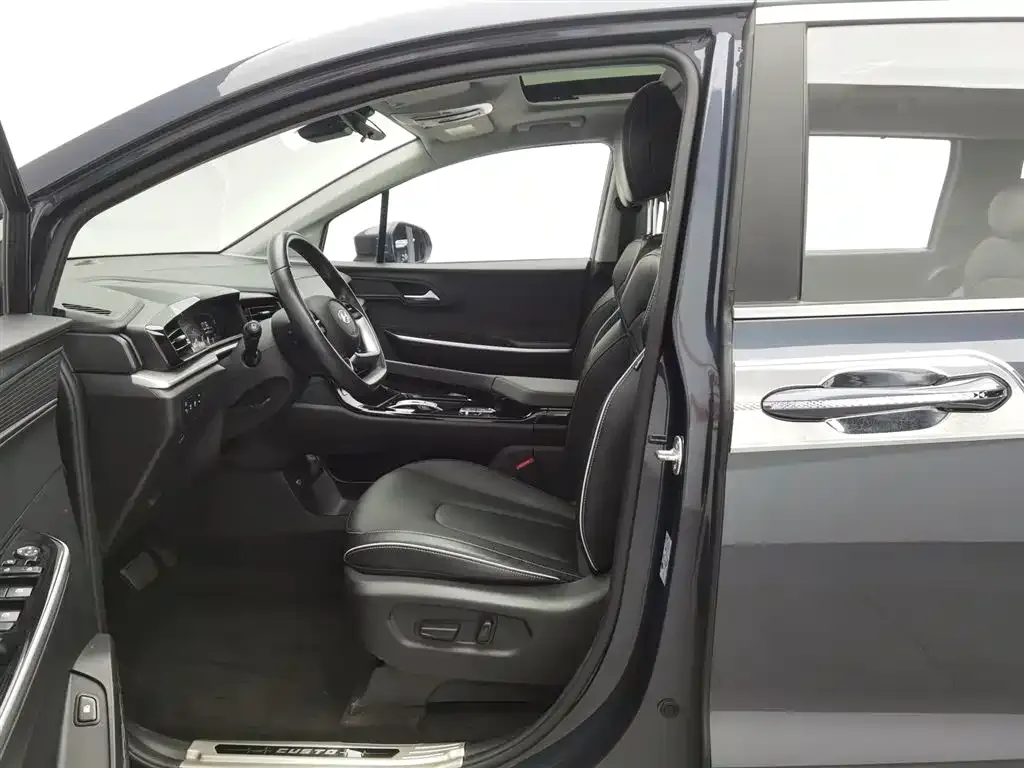 Hyundai Custo 2023 из CN, фото 10