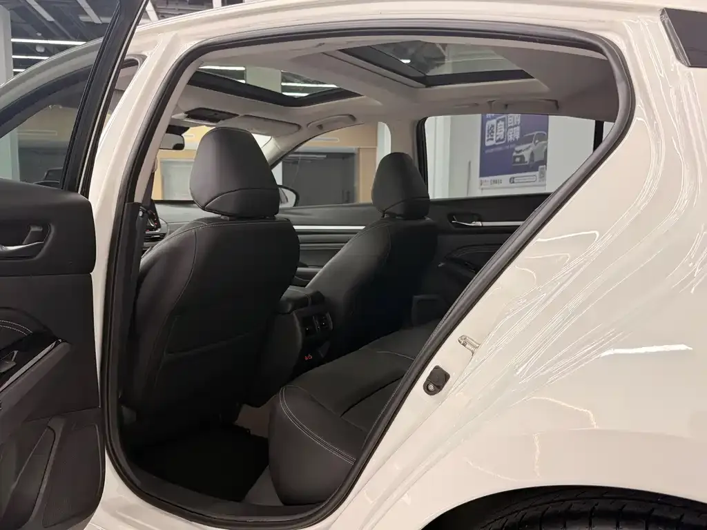 Nissan Teana 2021 из CN, фото 5