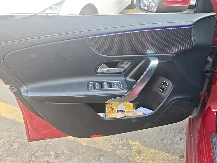 Mercedes-Benz A-Class 2022 из CN, фото 7