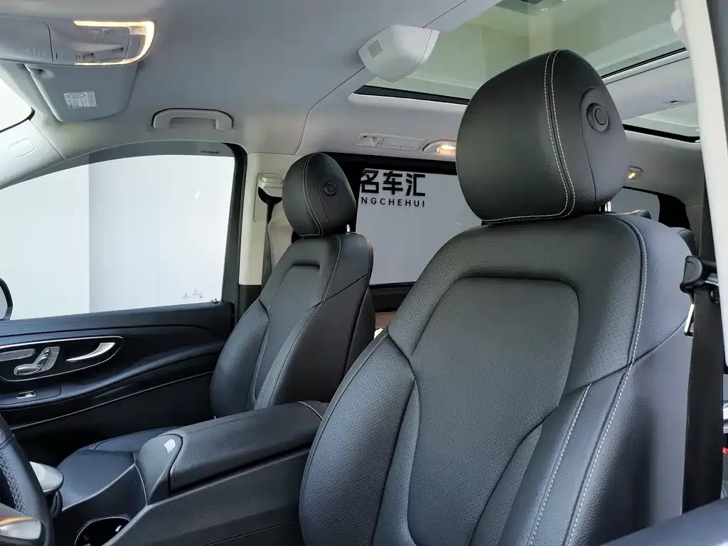 Mercedes-Benz V-Class 2022 из CN, фото 8