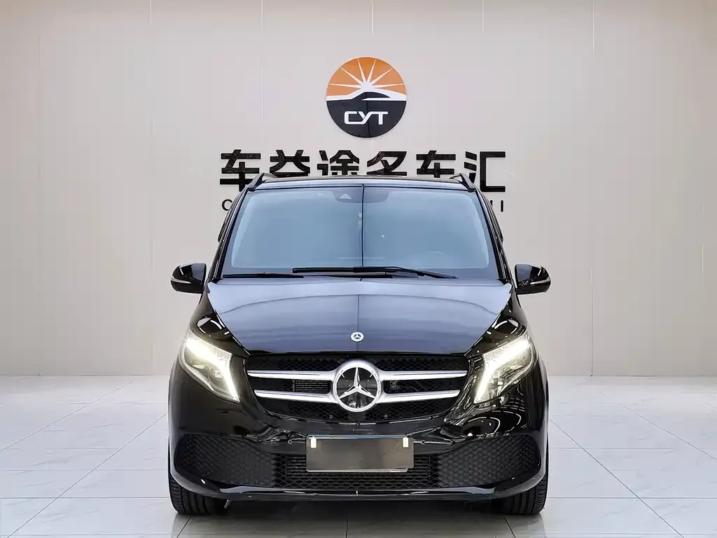 Mercedes-Benz V-Class 2022 из CN, фото 9
