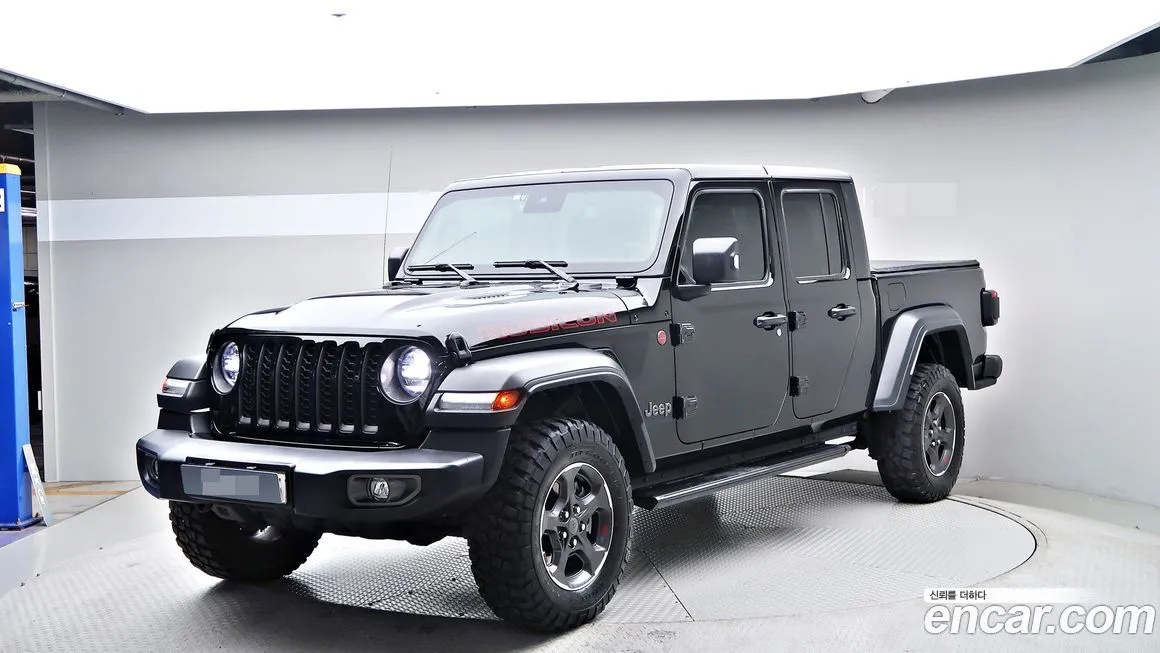 Jeep Gladiator — фото 1