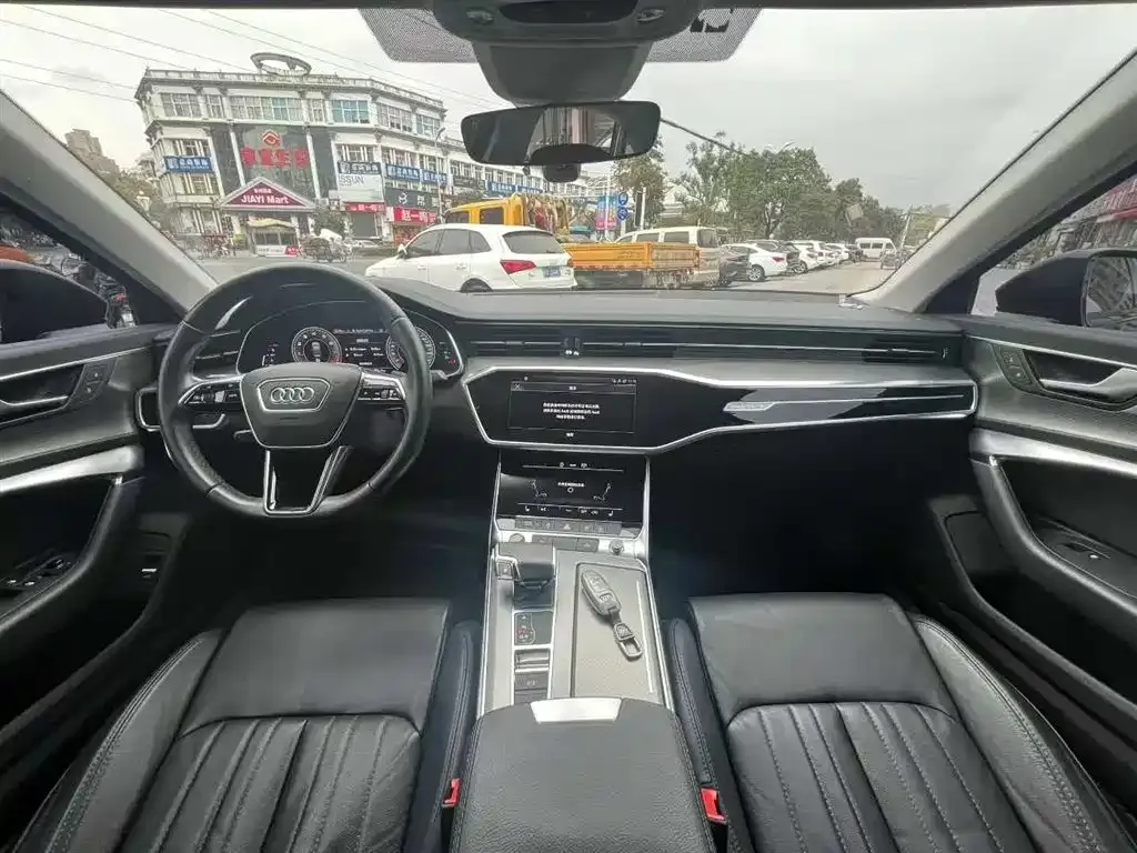 Audi A6L 2022 из CN, фото 7