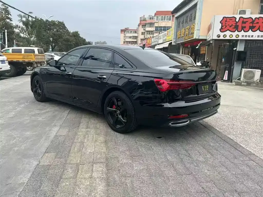 Audi A6L 2022 из CN, фото 4