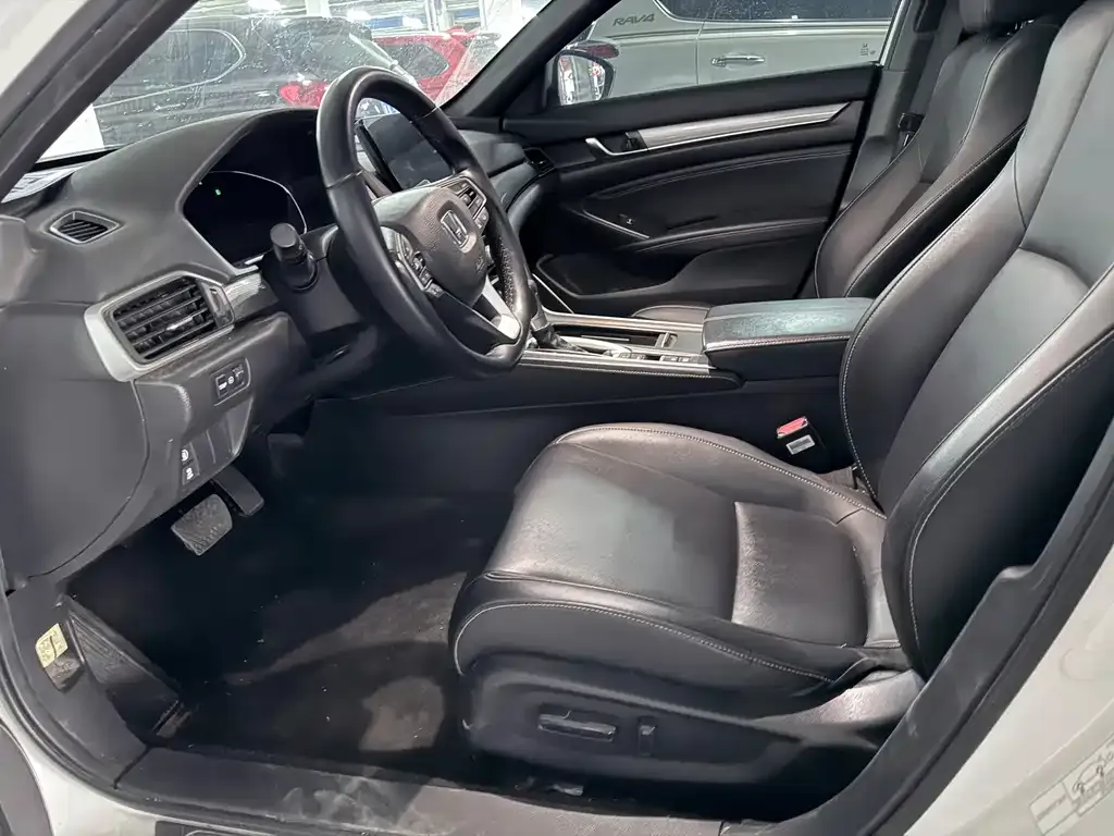 Honda Inspire 2022 из CN, фото 7