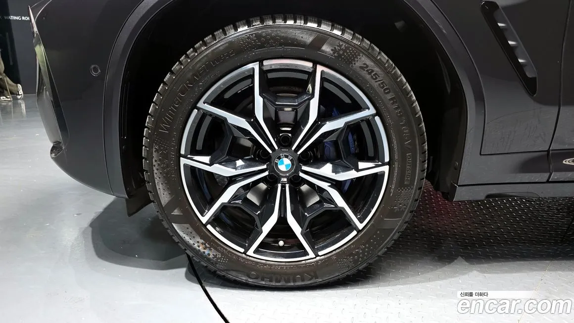 BMW X3 — фото 10