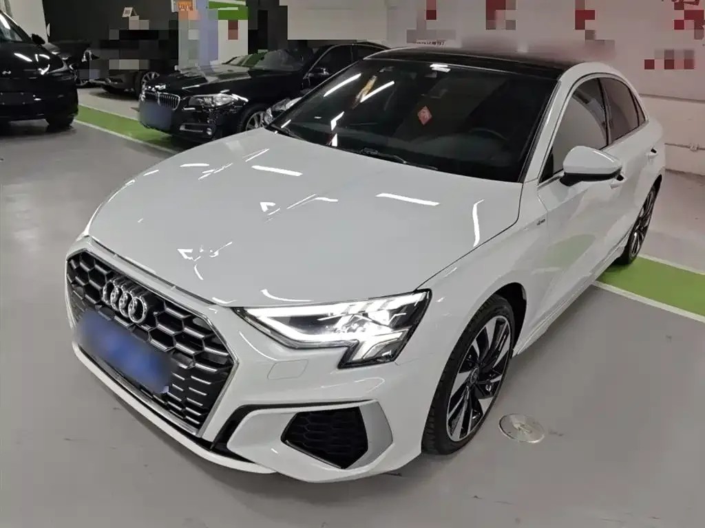 Audi A3 2022 из CN, фото 2
