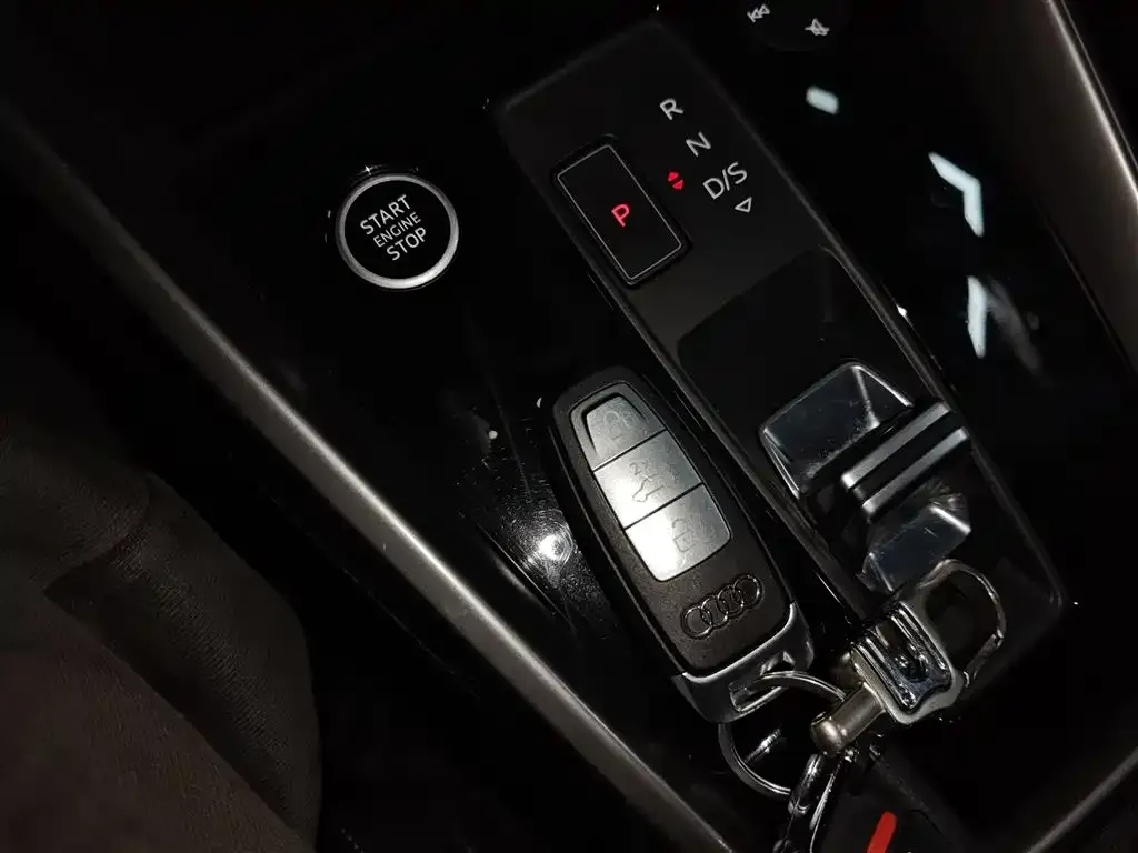 Audi A3 2022 из CN, фото 3