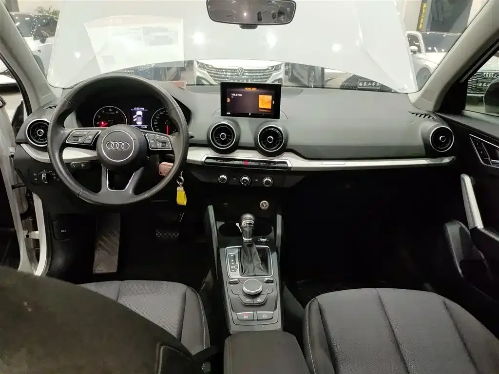 Audi Q2L 2021 из CN, фото 10