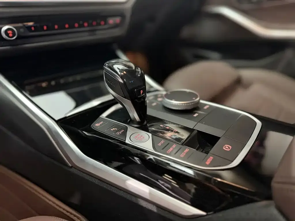 BMW 3 Series 2021 из CN, фото 6