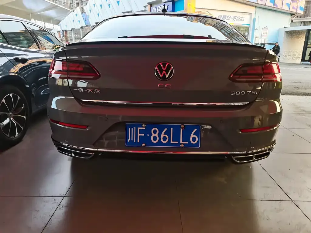 Volkswagen CC — фото 4