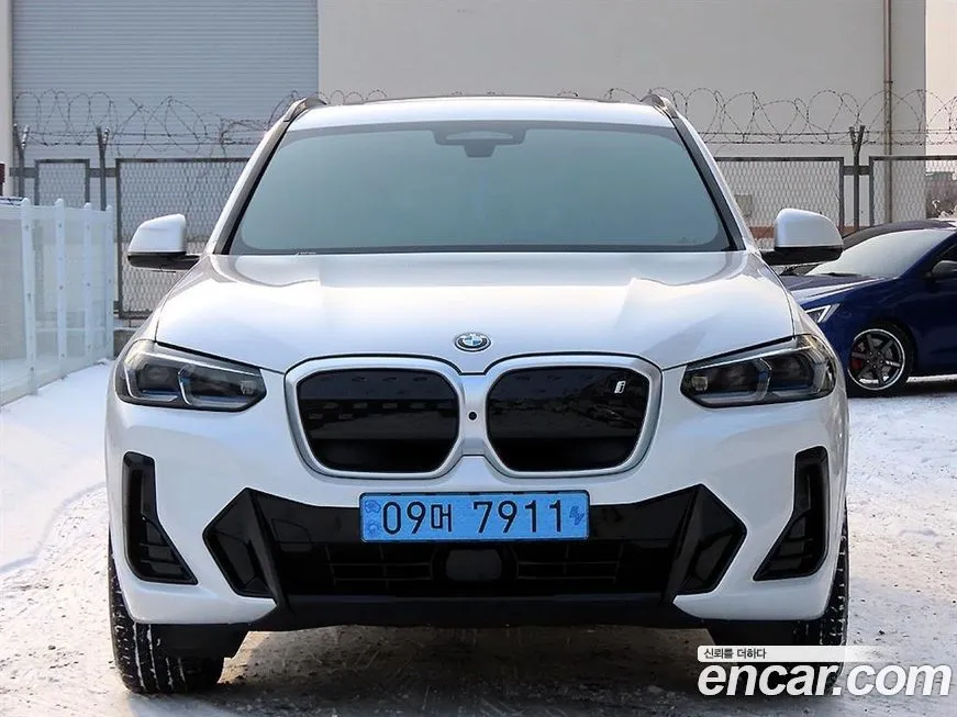 BMW iX3 2024 из KR, фото 1