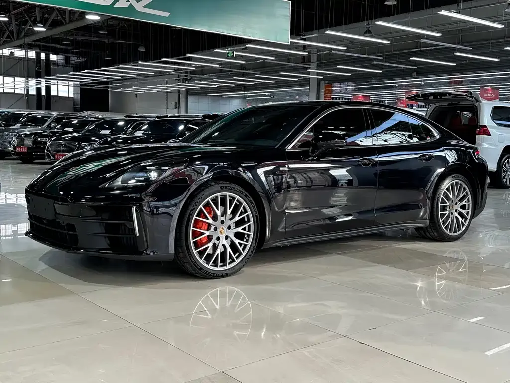 Porsche Panamera 2025 из CN, фото 1