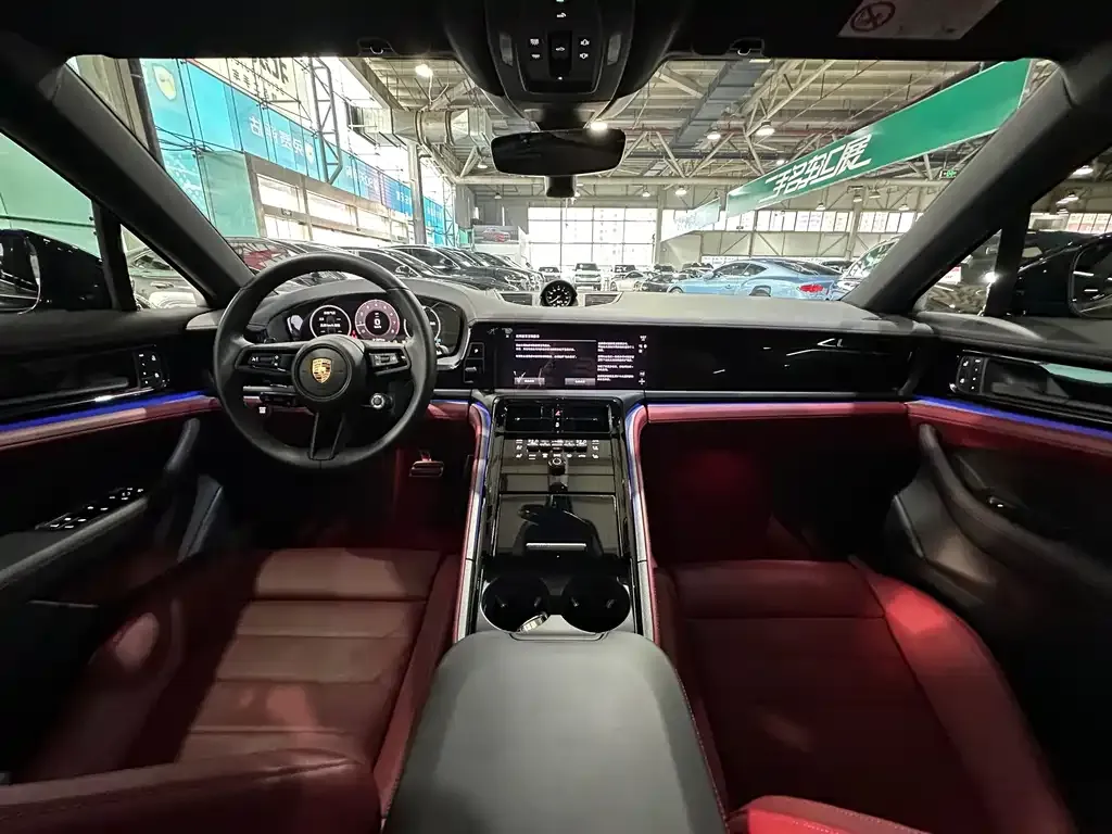 Porsche Panamera 2025 из CN, фото 7