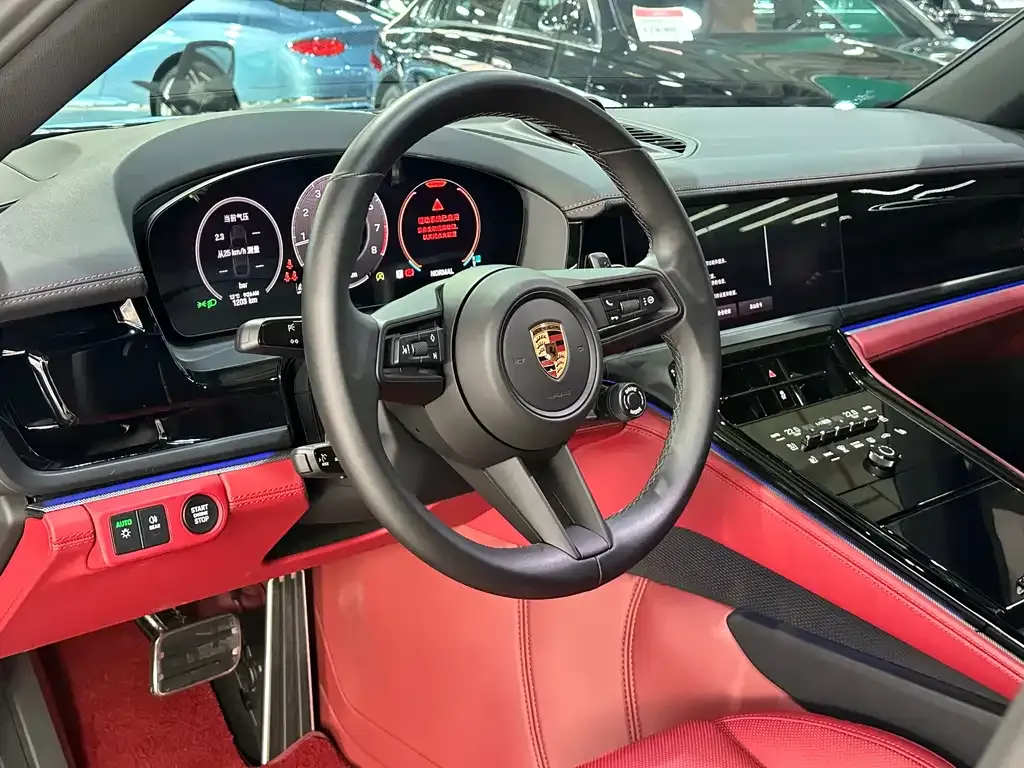 Porsche Panamera 2025 из CN, фото 9