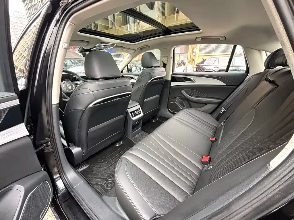 Hongqi H5 2025 из CN, фото 3