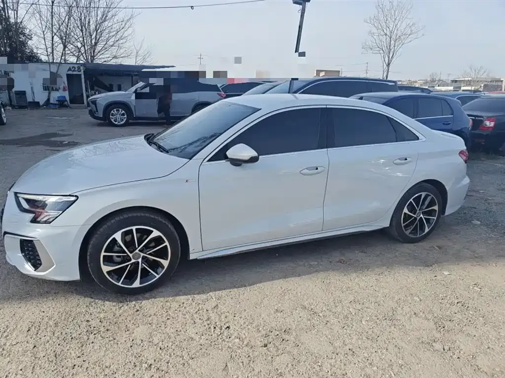 Audi A3 2022 из CN, фото 10