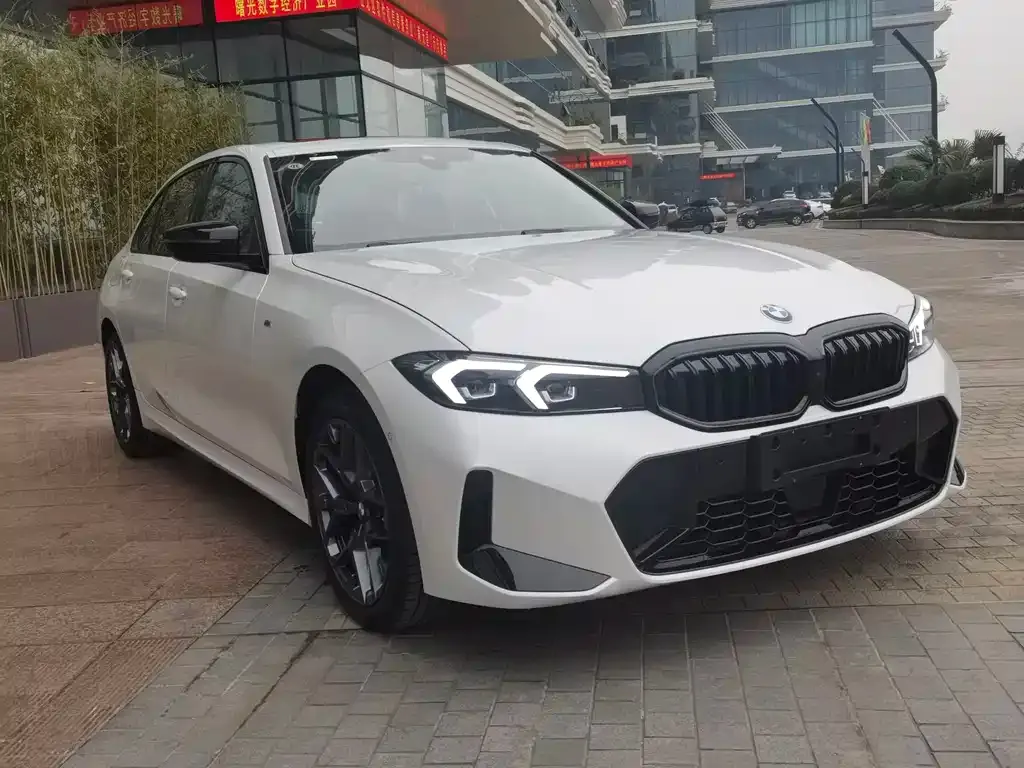 BMW 3 Series 2025 из CN, фото 3