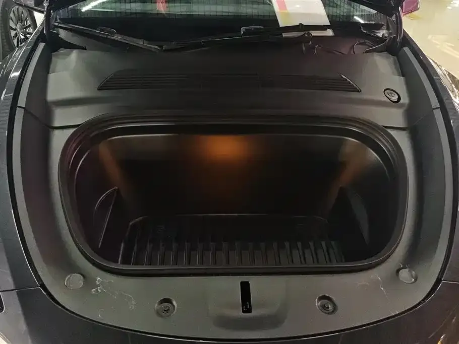 Tesla Model Y 2025 из CN, фото 7