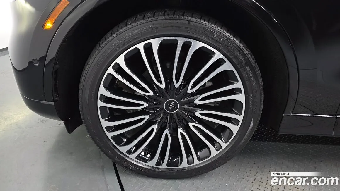 Lincoln Aviator 2023 из KR, фото 5