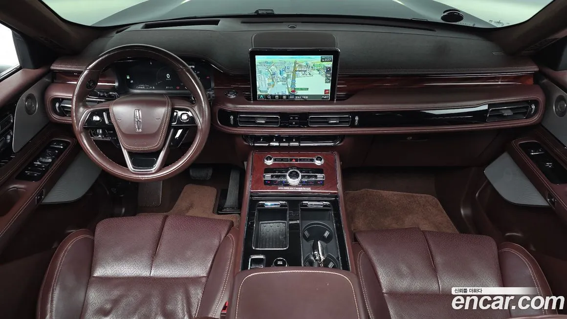 Lincoln Aviator 2023 из KR, фото 7