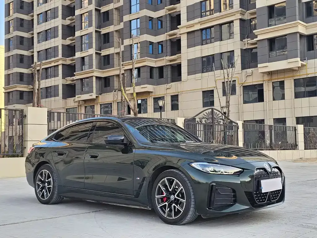 BMW i4 2022 из CN, фото 9