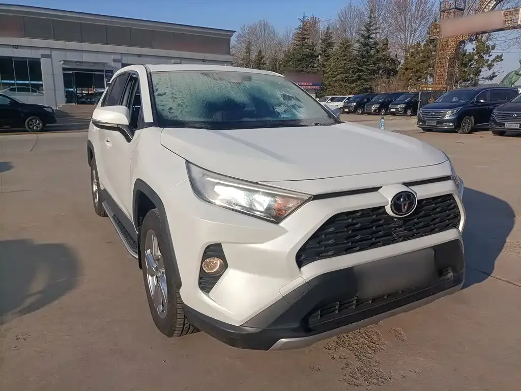 Toyota RAV4 2021 из CN, фото 4