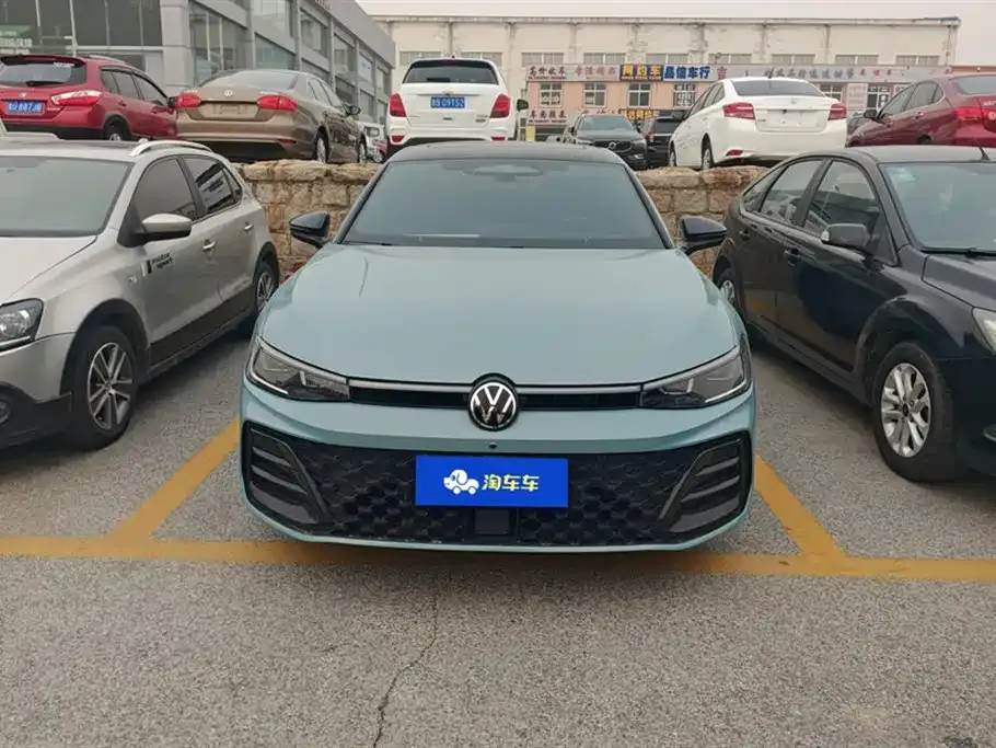 Volkswagen Passat — фото 4