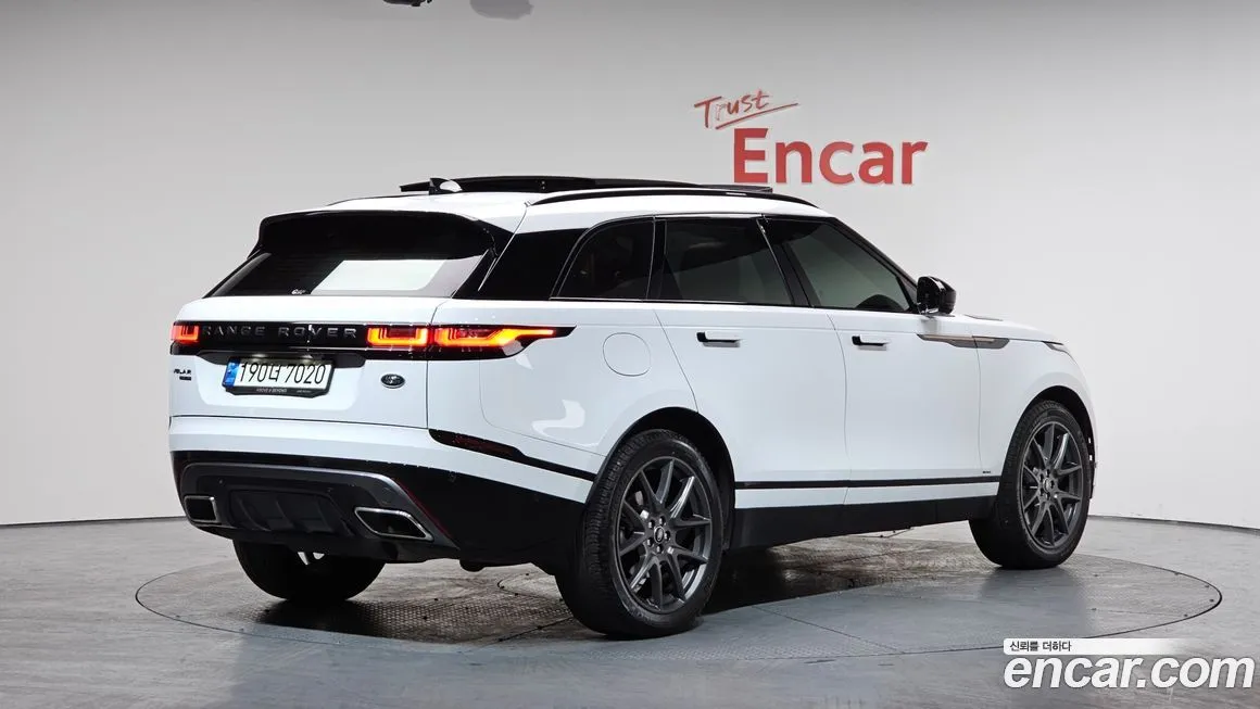 Land Rover Range Rover Velar 2021 из KR, фото 3
