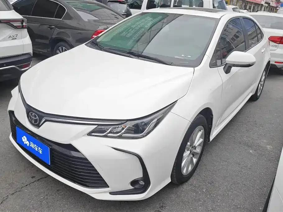 Toyota Corolla 2022 из CN, фото 1