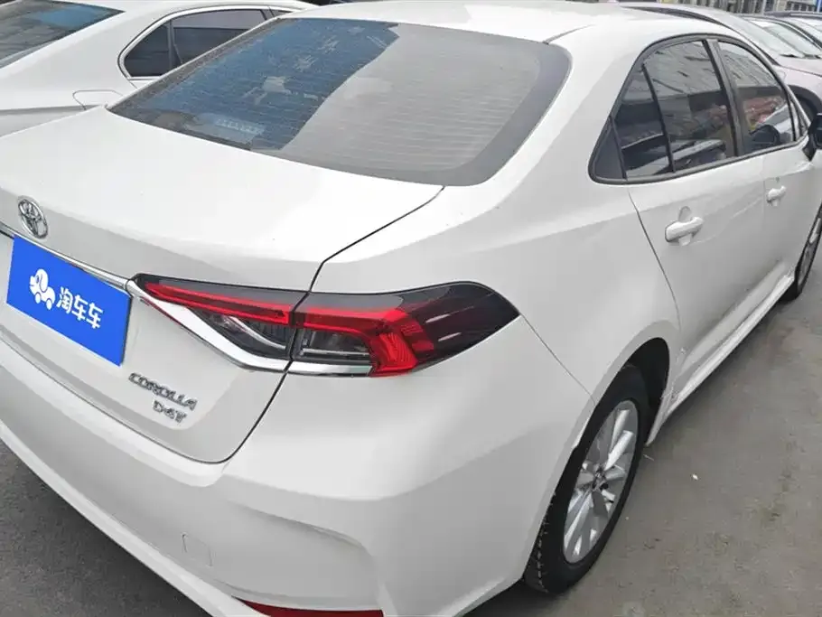 Toyota Corolla 2022 из CN, фото 2