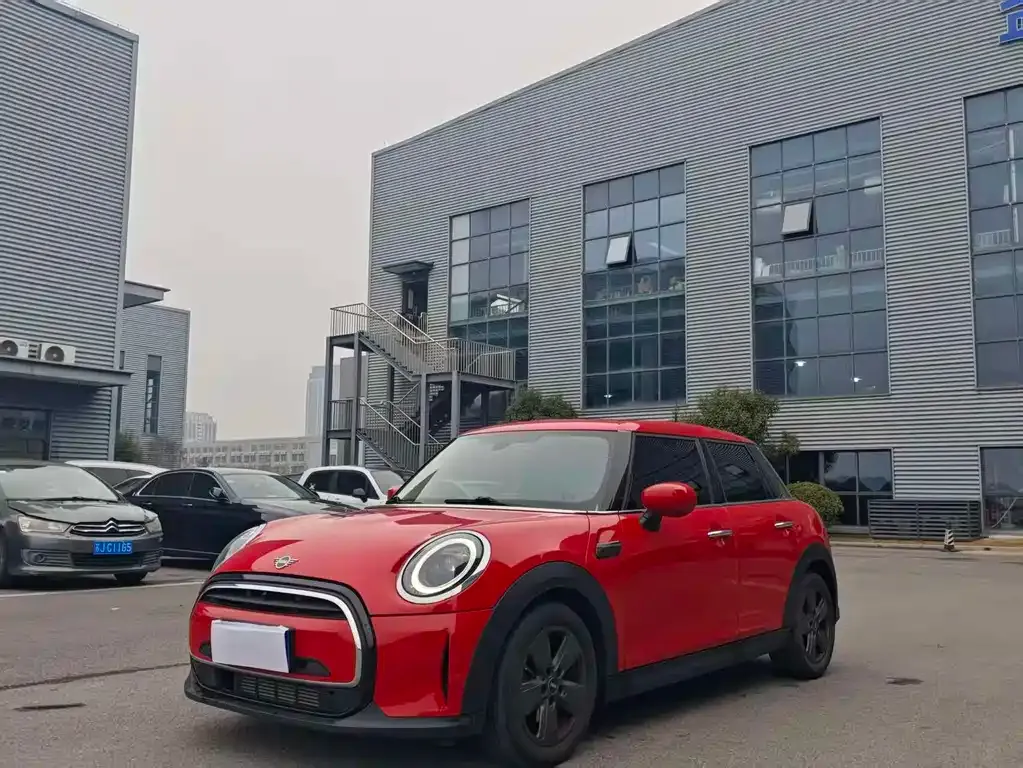 MINI Cooper (3-door) 2021 из CN, фото 1