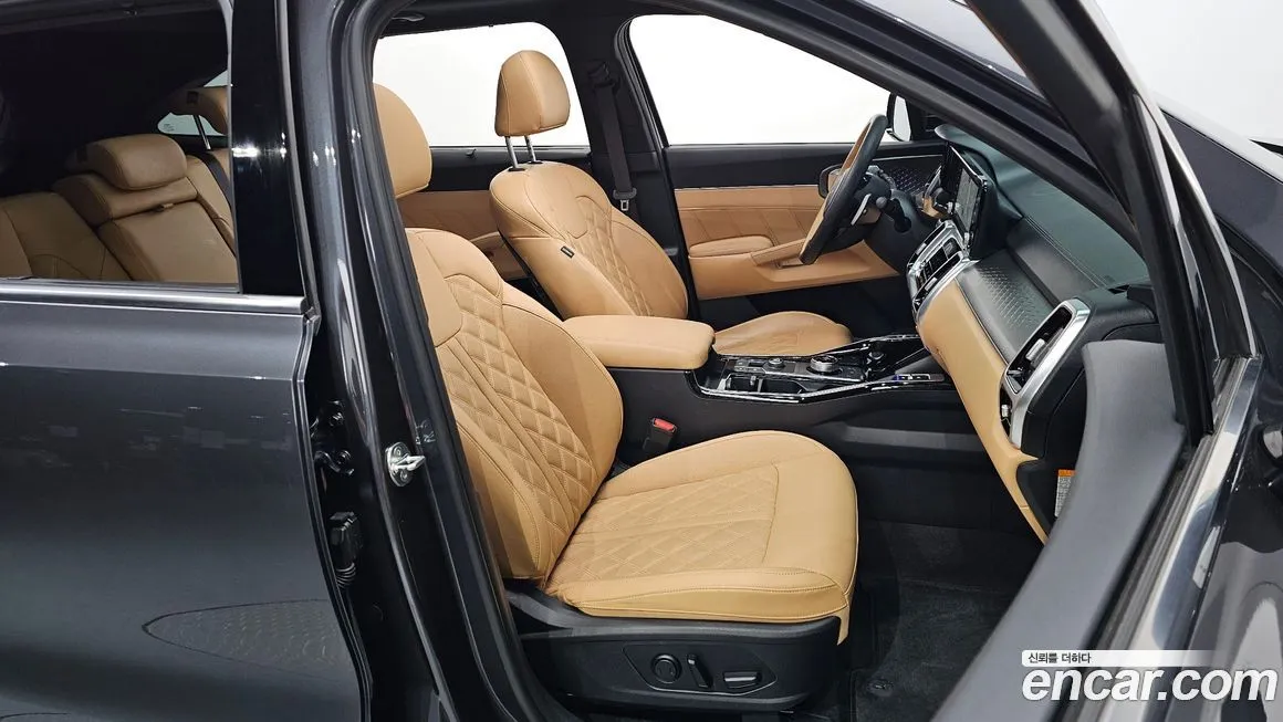 Kia Sorento — фото 10