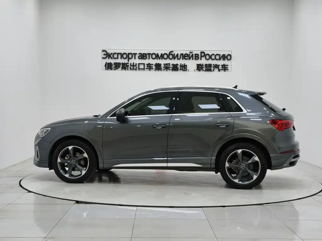 Audi Q3 2022 из CN, фото 9