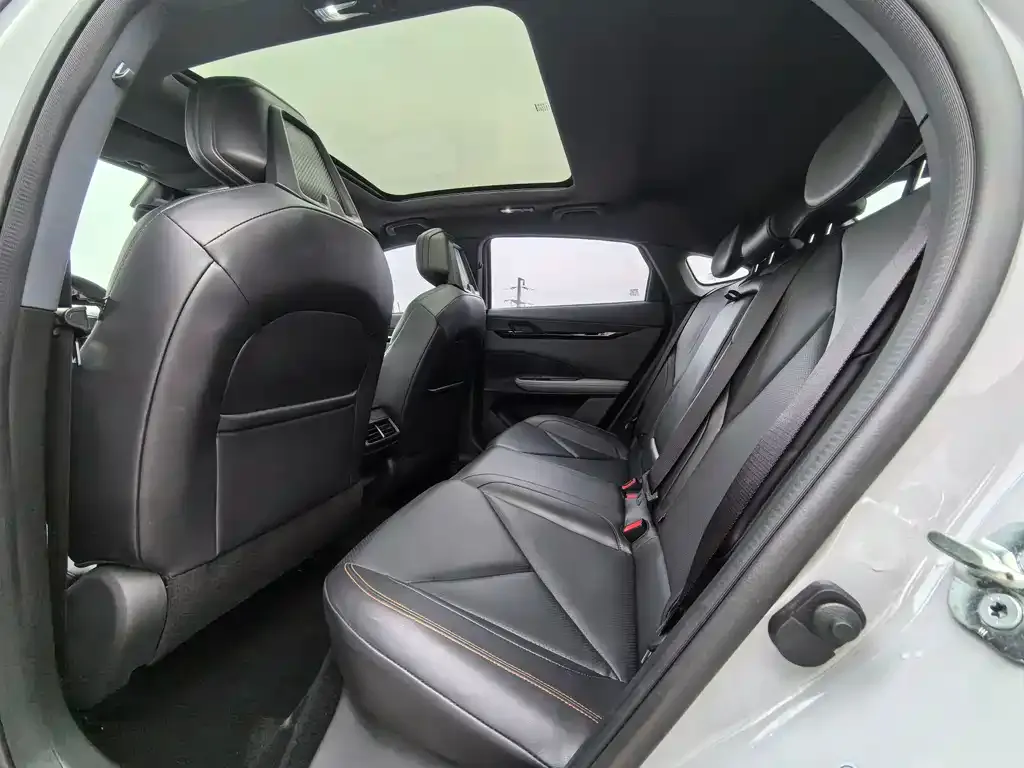 Changan UNI-V 2023 из CN, фото 6