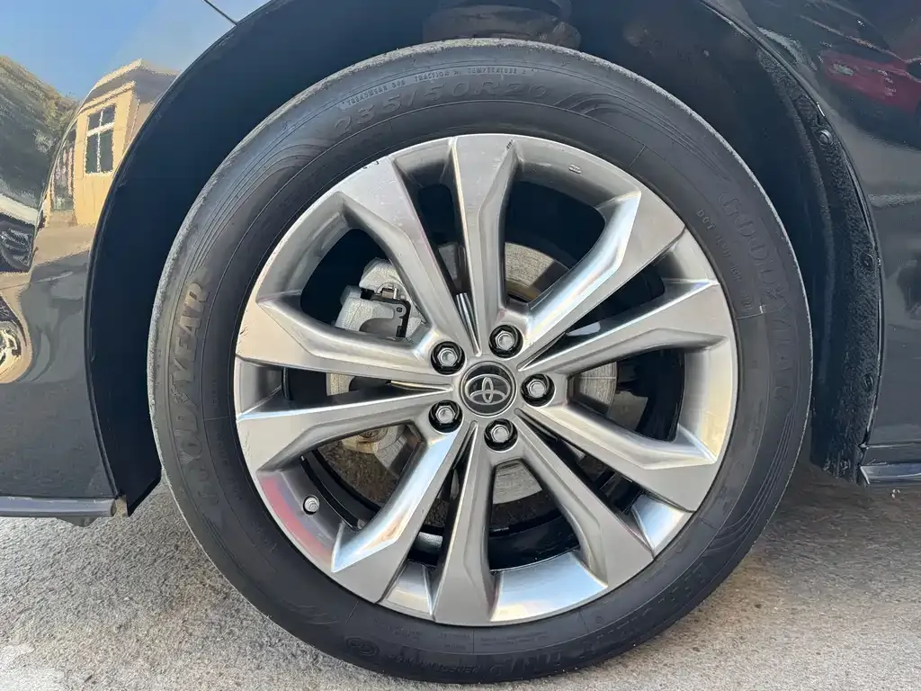 Toyota Sienna 2023 из CN, фото 4