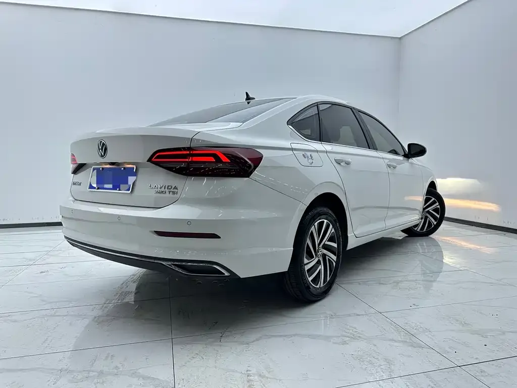 Volkswagen Lavida 2022 из CN, фото 9